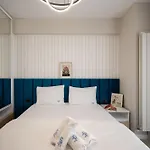 Viso In Odyssey Pool & Apartment *