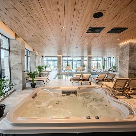 Viso In Odyssey Indoor Pool & Mamaia