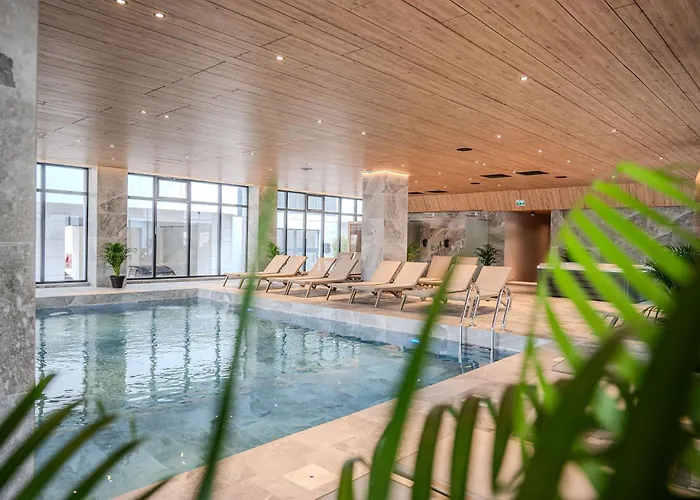 Viso In Odyssey Pool & * Mamaia