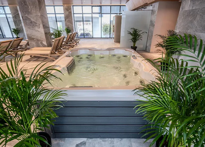 Viso In Odyssey Pool & Apartamento Mamaia