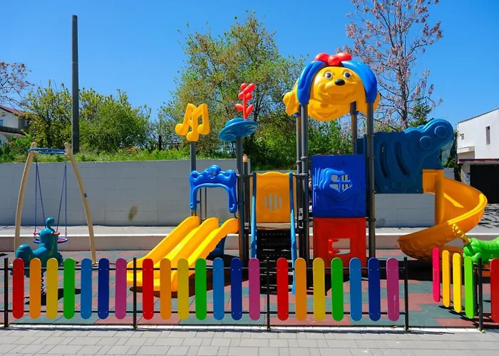 Viso In Odyssey Pool & *